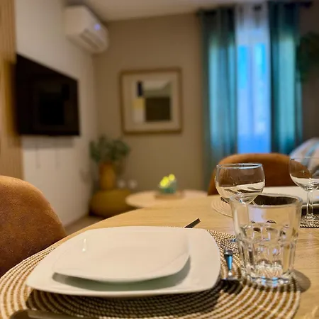 Serena, Cocon Familial, Balneo דירה Bourgoin-Jallieu